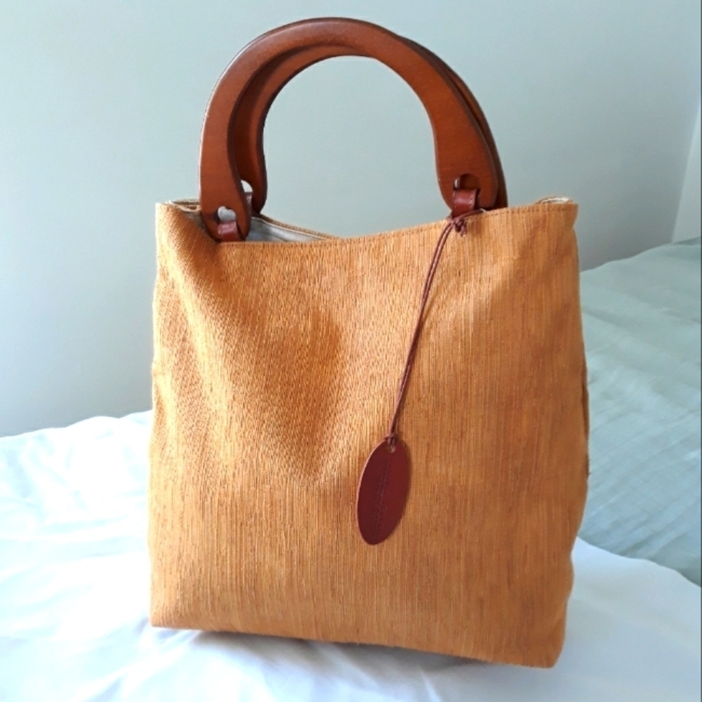 Valerie Stevens Handbag with Wooden Handles Purse Orange Large Bag